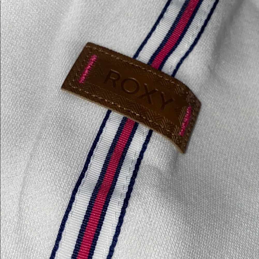 🔥 Roxy Women's Resin Overhead Fleece NWT - Picture 9 of 10